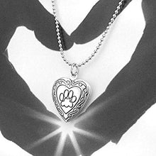 Cute Dog Paw Print Love Heart Lockets Animal Necklace Pendant Living Memory Lockets 18K Rose Gold Plated (Silver dog paw locket)